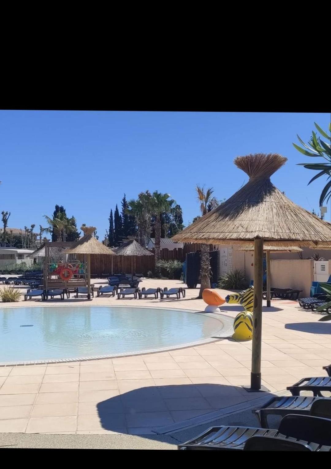 Hotel Camping La Jasse Sables Du Midi 4 Etoiles Valras-Plage Esterno foto